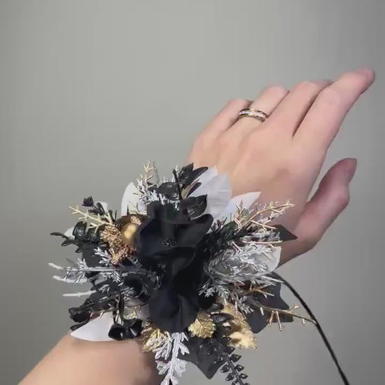 Black White Gold Silver Corsage, Wedding Wrist Corsage Gothic, Bridesmaids Corsage Black White, Wristlet Artiticial Flowers