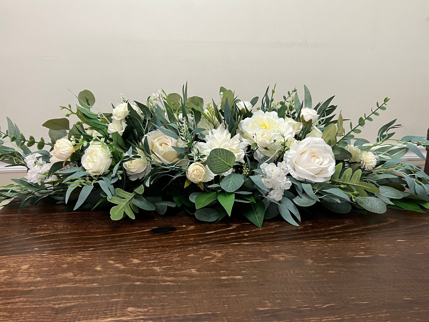 Wedding Sweetheart Decor Table White Ivory Aisle Arrangement Centerpiece Decor White Sweetheart Handmade Artificial Peony Flowers Eucalyptus