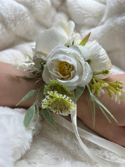 Wedding Corsage White Bridal Ivory Wedding Classic Wrist Corsage Bridesmaids Decor White Wedding Rose Accessories Artificial Flower Corsage