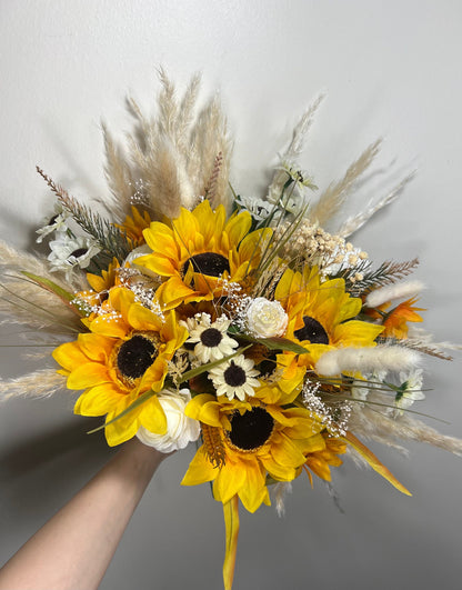 Wedding Bouquet Sunflower Boho Bridal Sunflower Wedding White Fall Decor Ivory Yellow Artificial Flowers Yellow Baby Breath Pampas Grass