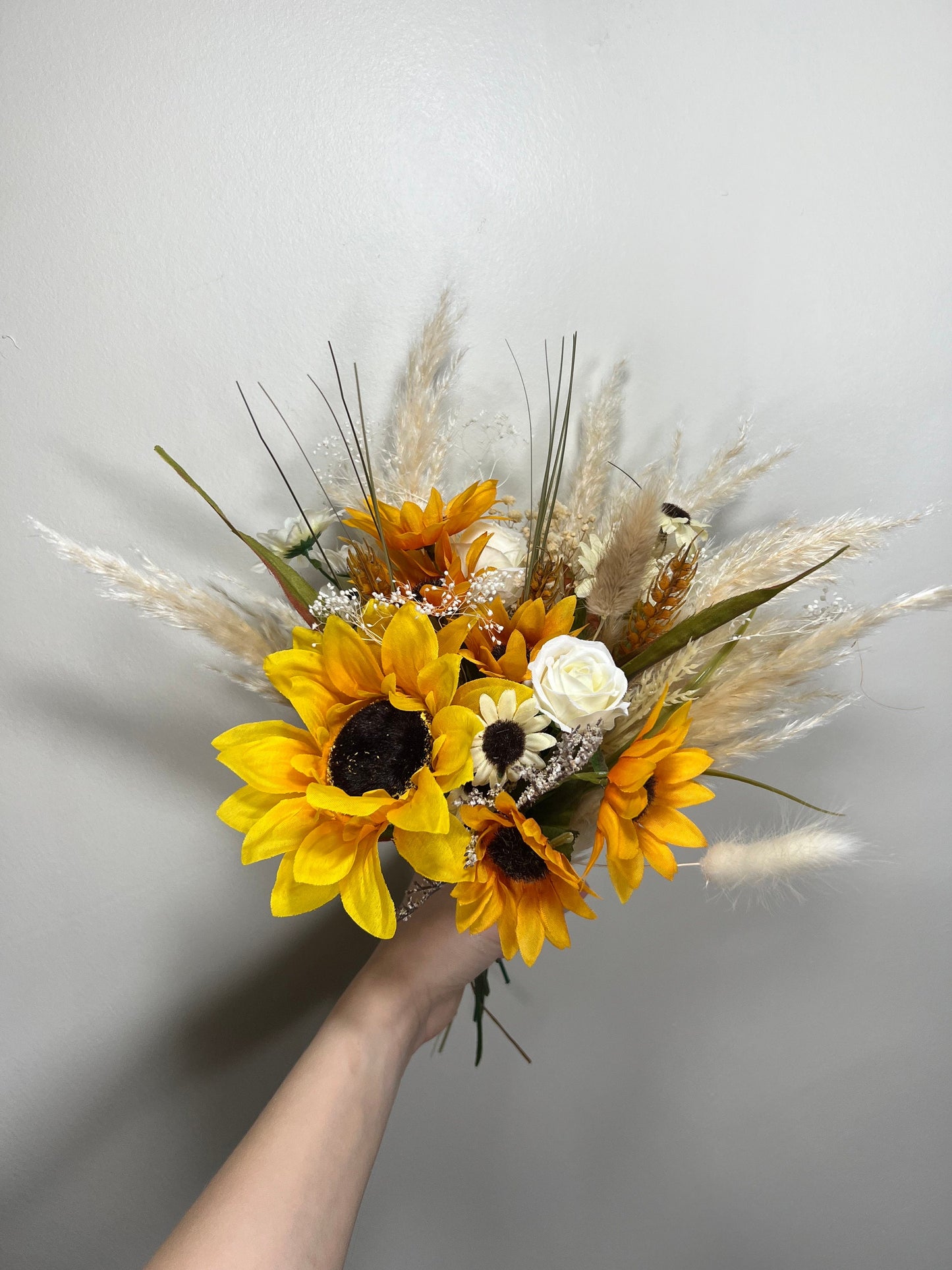 Wedding Bouquet Sunflower Boho Bridal Sunflower Wedding White Fall Decor Ivory Yellow Artificial Flowers Yellow Baby Breath Pampas Grass