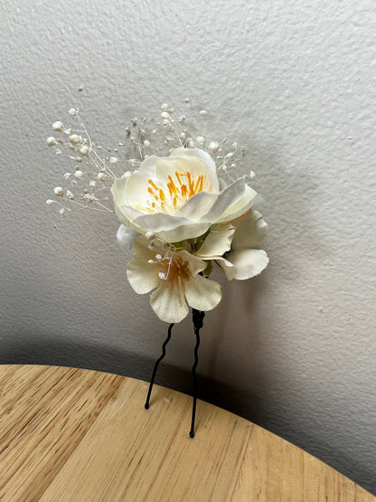 Wedding Hair Pin White Flower Girl Headpiece Floral Bridesmaids Hair Pin Accessories Artificial Dried Flowers Baby Breath Hair Pin Ivory