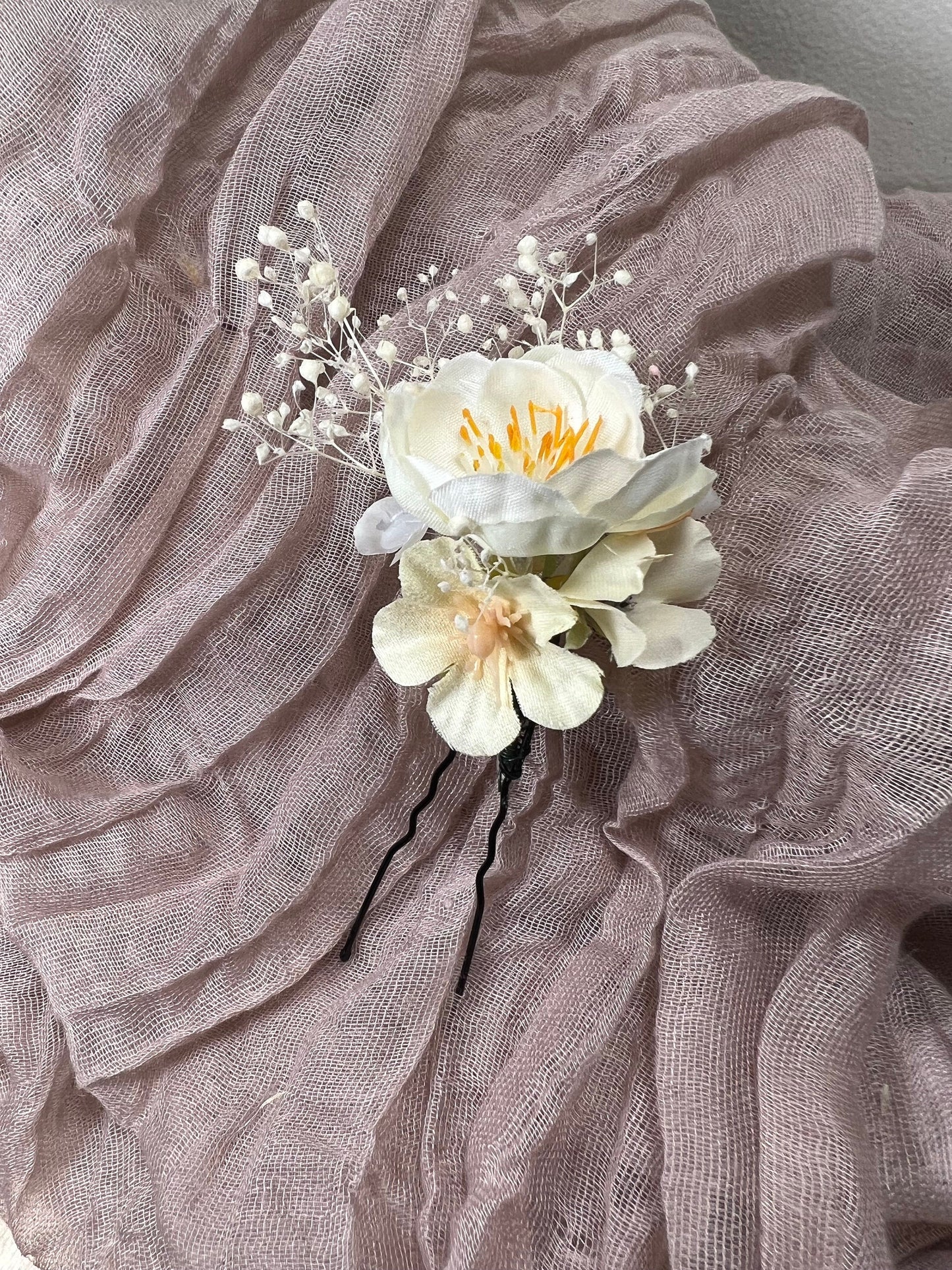 Wedding Hair Pin White Flower Girl Headpiece Floral Bridesmaids Hair Pin Accessories Artificial Dried Flowers Baby Breath Hair Pin Ivory