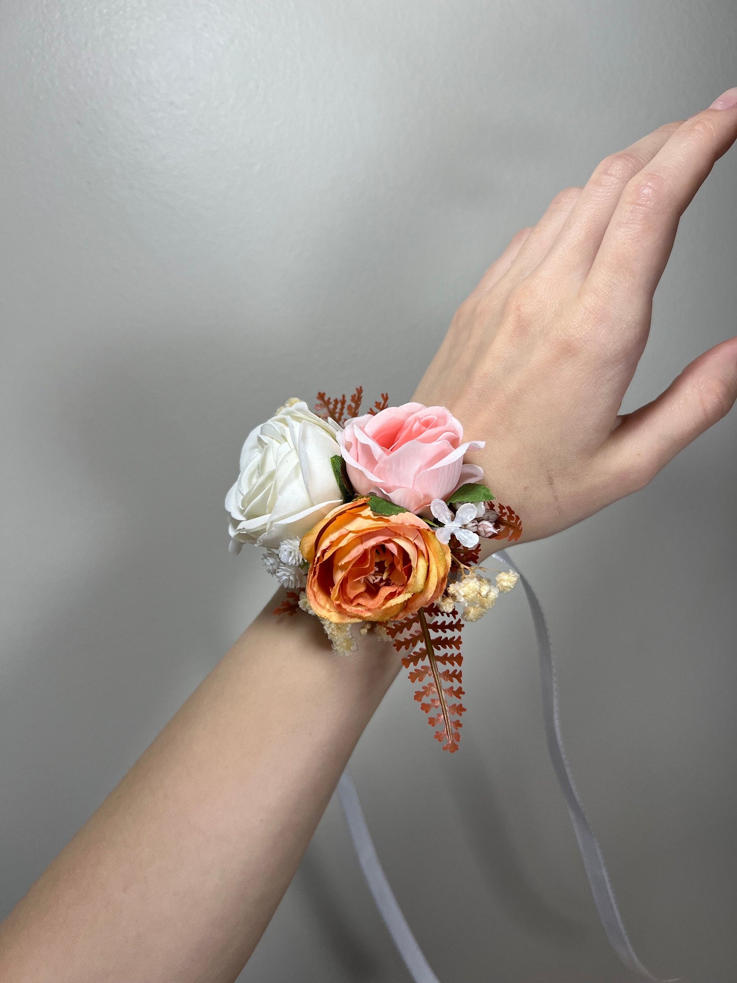 Wedding Corsage White Terracotta Pink Wedding Wrist White Corsage Bridesmaids Decor Corsage Bridal Ivory Accessories Artificial Flowers