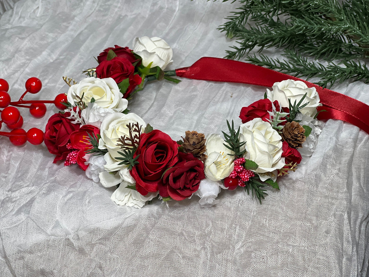 Wedding Flower Crown White Christmas Crown Wedding Floral Headband Flower Crown Adult Crown Flower Girl Wreath Winter Crown Children Red Hair Accessory