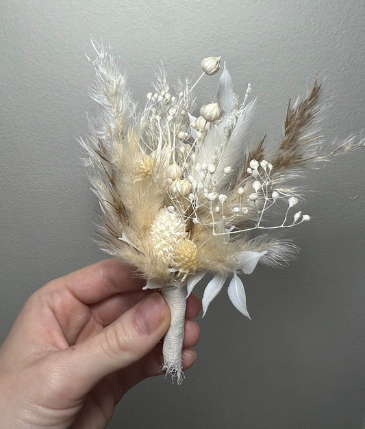 Wedding Boutonniere White Groom Boho Ivory Boutonnières Groomsmen White Dried Flowers Baby Breath Boutonnière Pampas Grass