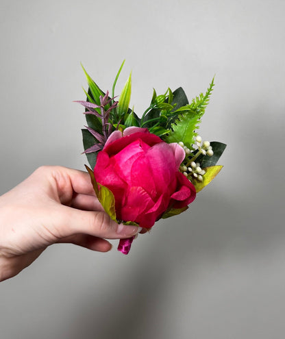 Fuchsia Boutonniere Wedding Groom Viva Magenta Boutonnière Hot Pink Groomsmen  Boutonnière Deep Pink Groom Artificial Flowers Marsala Pink