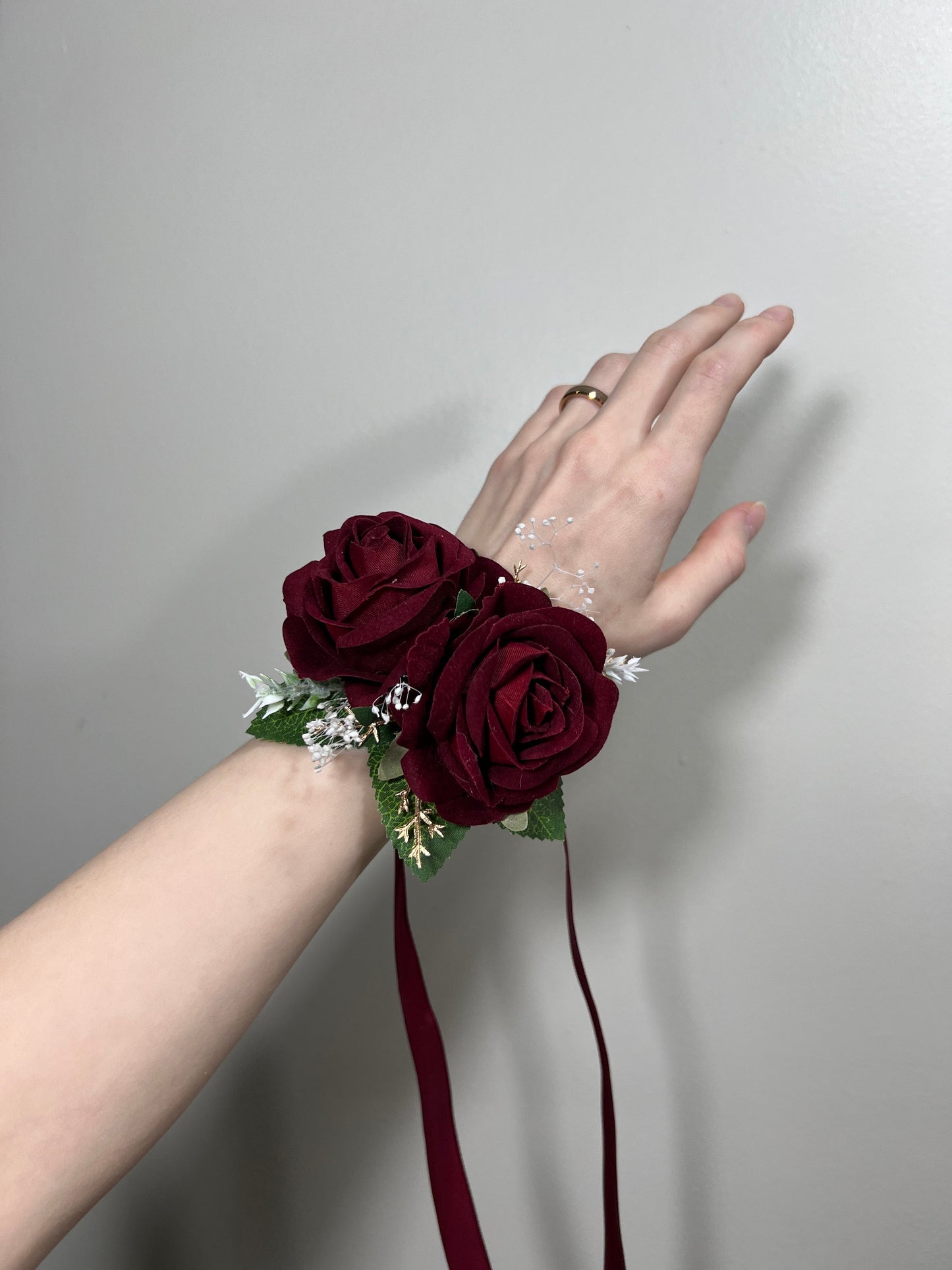 Wedding Boutonniere Burgundy Groom Corsage Burgundy Groomsmen Boutonnière Burgundy Red Boutonniere Corsage Bridesmaids Artificial Flower