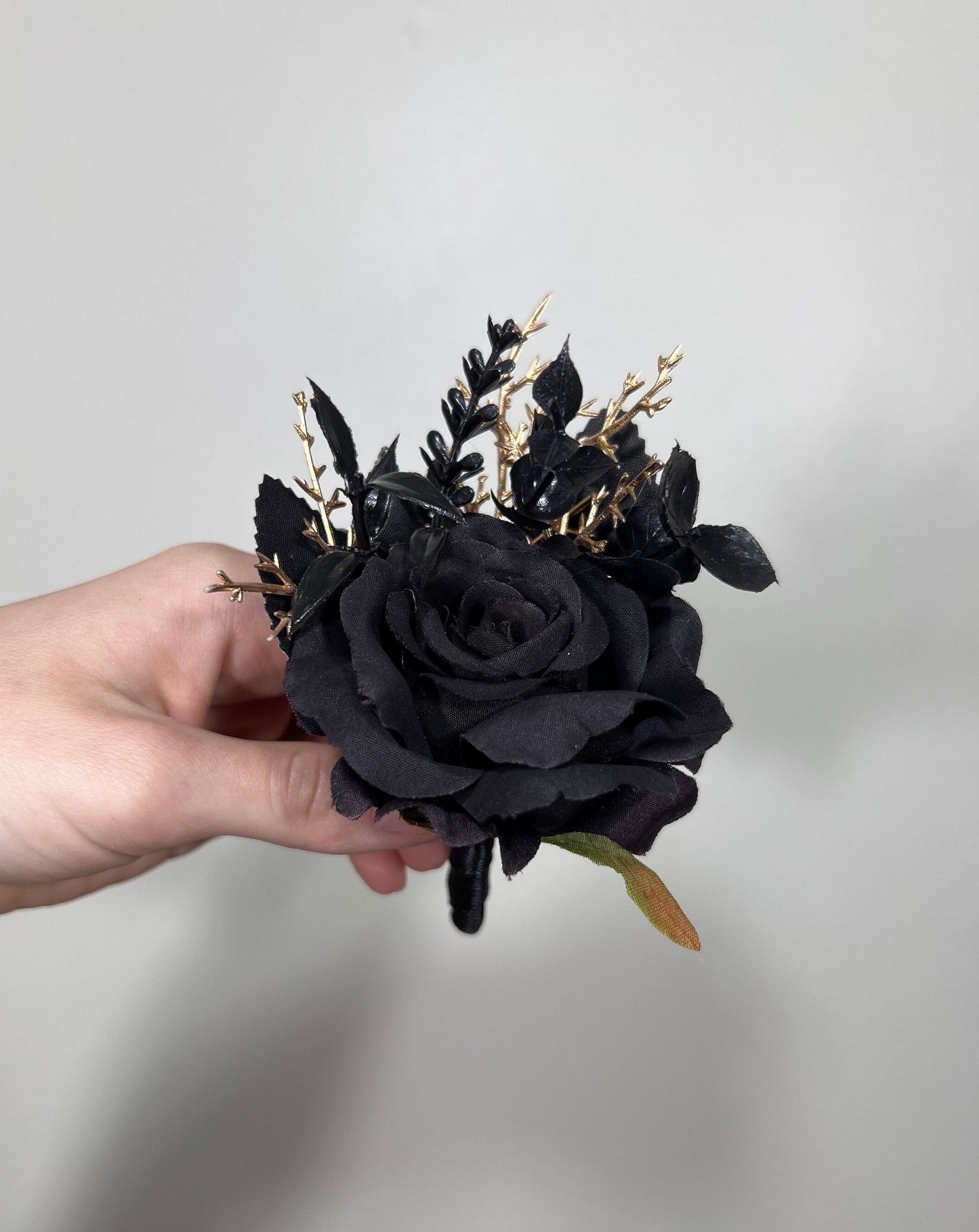 Wedding Black Boutonniere Groom Black Boutonnières Gold Gold Black Groomsmen Gothic Artificial Flowers Boutonnière Halloween Boutonniere